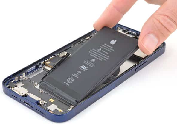 Cambio de batería de iPhone fuera de garantía en Perú: precios actualizados y modelos compatibles